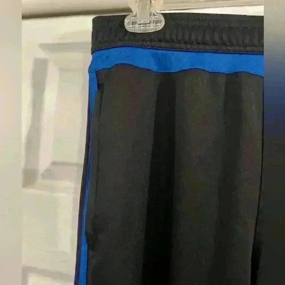 Adidas sweatpants size Medium - Picture 6 of 10